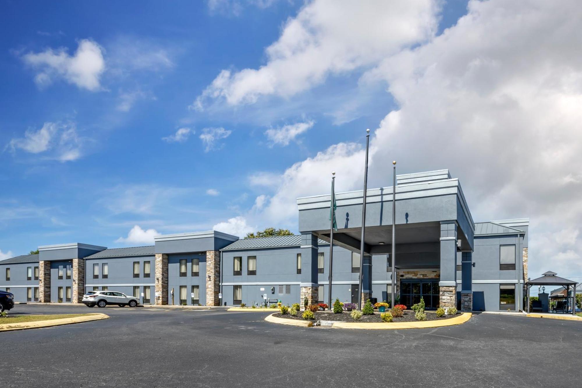 Quality Inn Clarksville - Exit 11 Luaran gambar