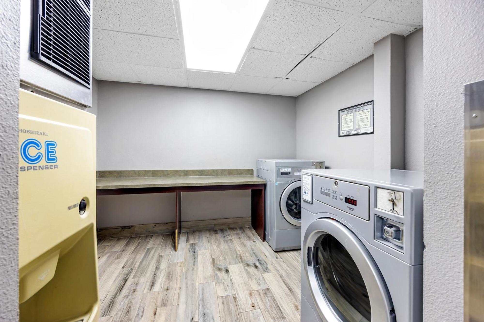 Quality Inn Clarksville - Exit 11 Luaran gambar