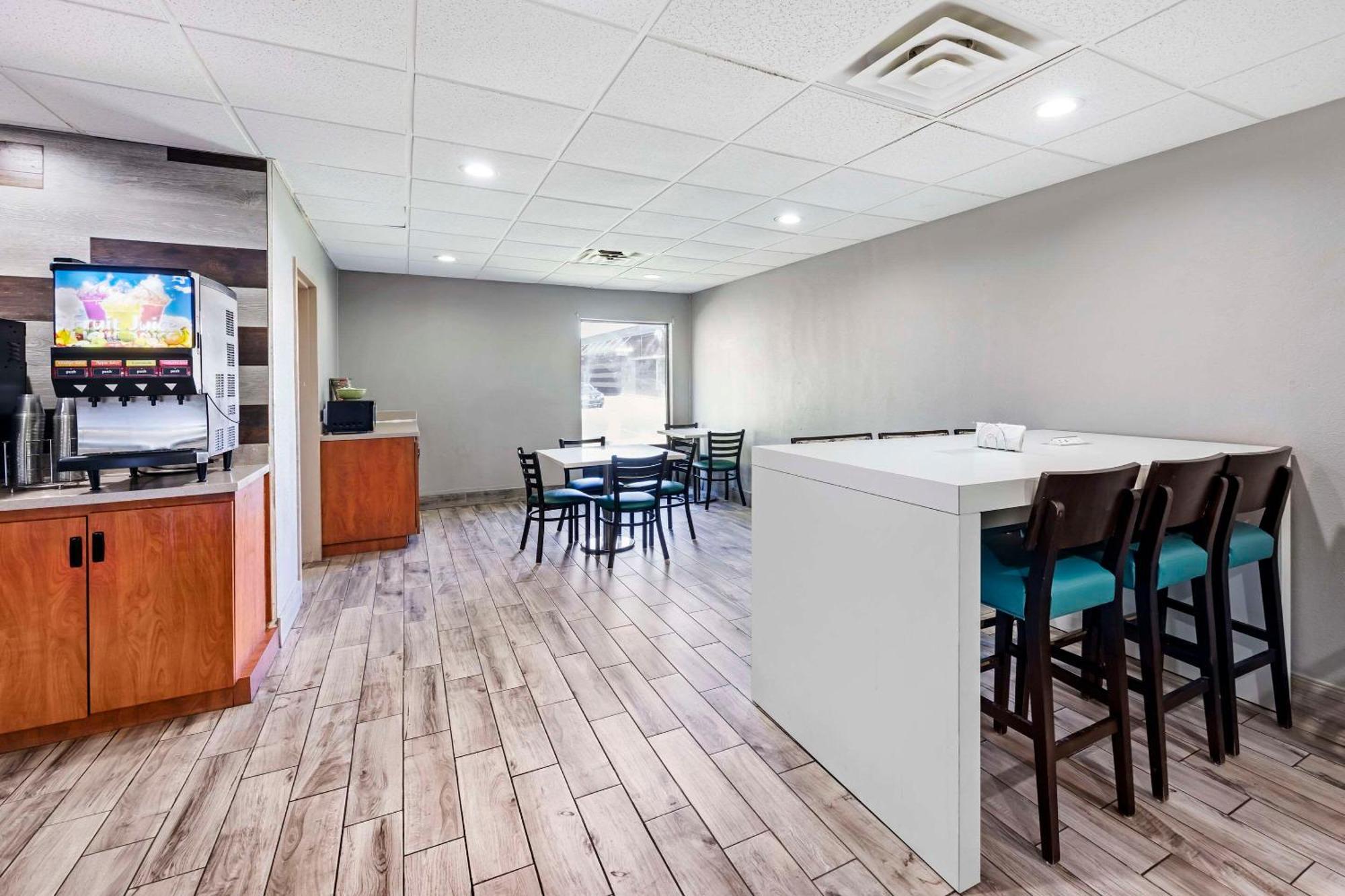 Quality Inn Clarksville - Exit 11 Luaran gambar